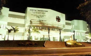 Presidente da Anvisa participa de palestra no HU